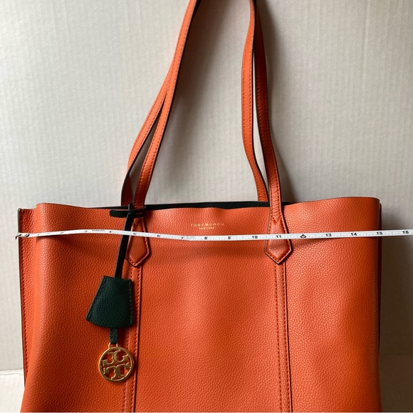 Tory Burch perry triple compartment tote color: canyon orange/ green - Picture 4 of 16